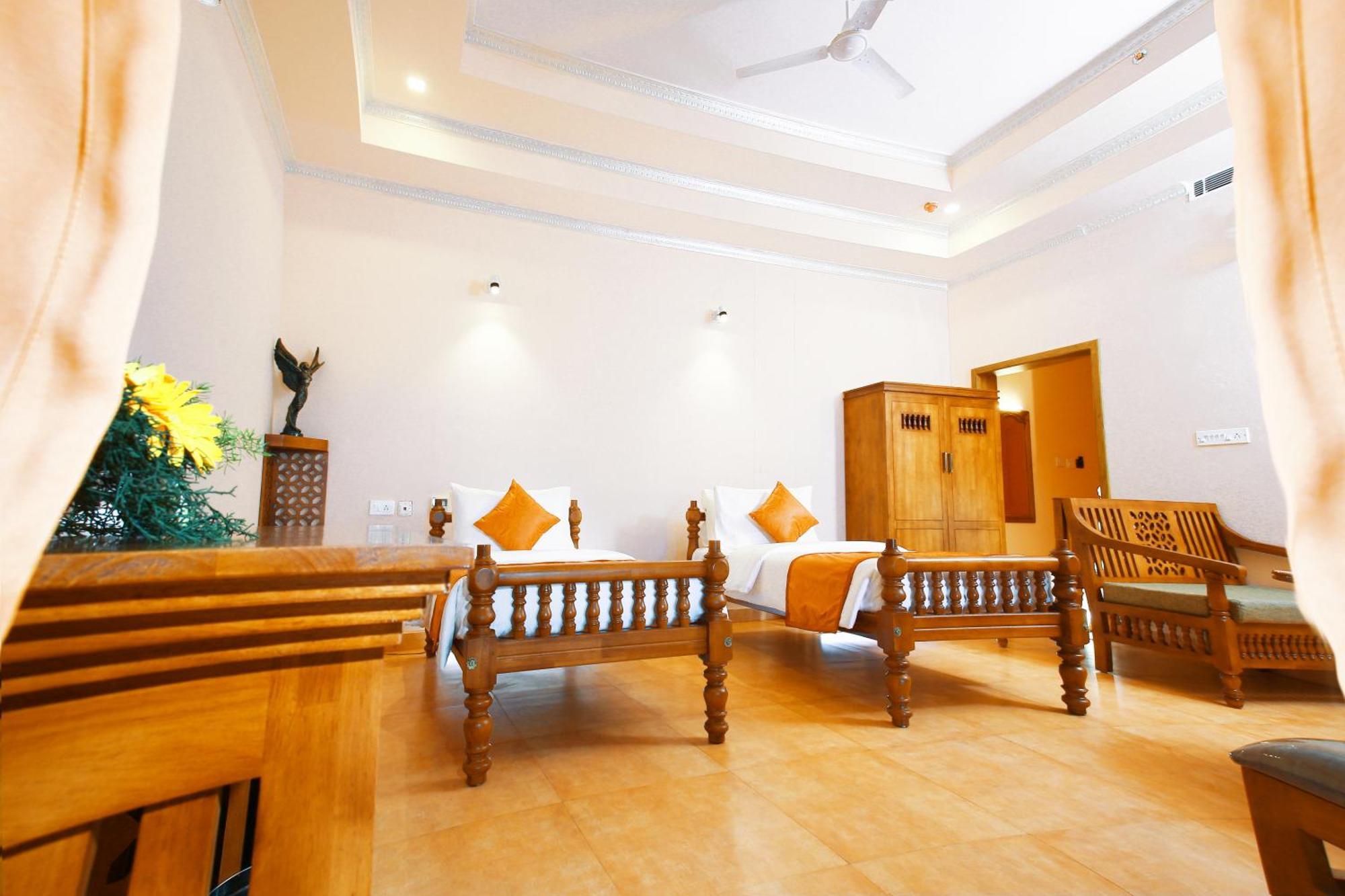 Krishna Beach Resort Kannur Exterior photo
